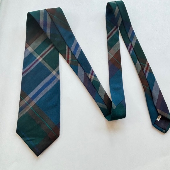 Pendleton 100% Virgin Wool Plaid Tie Green Blue Burgundy Classic Mens 55"+ USA - Picture 3 of 9